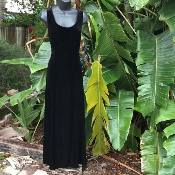 Vintage Molly Malloy evening velvet dress
